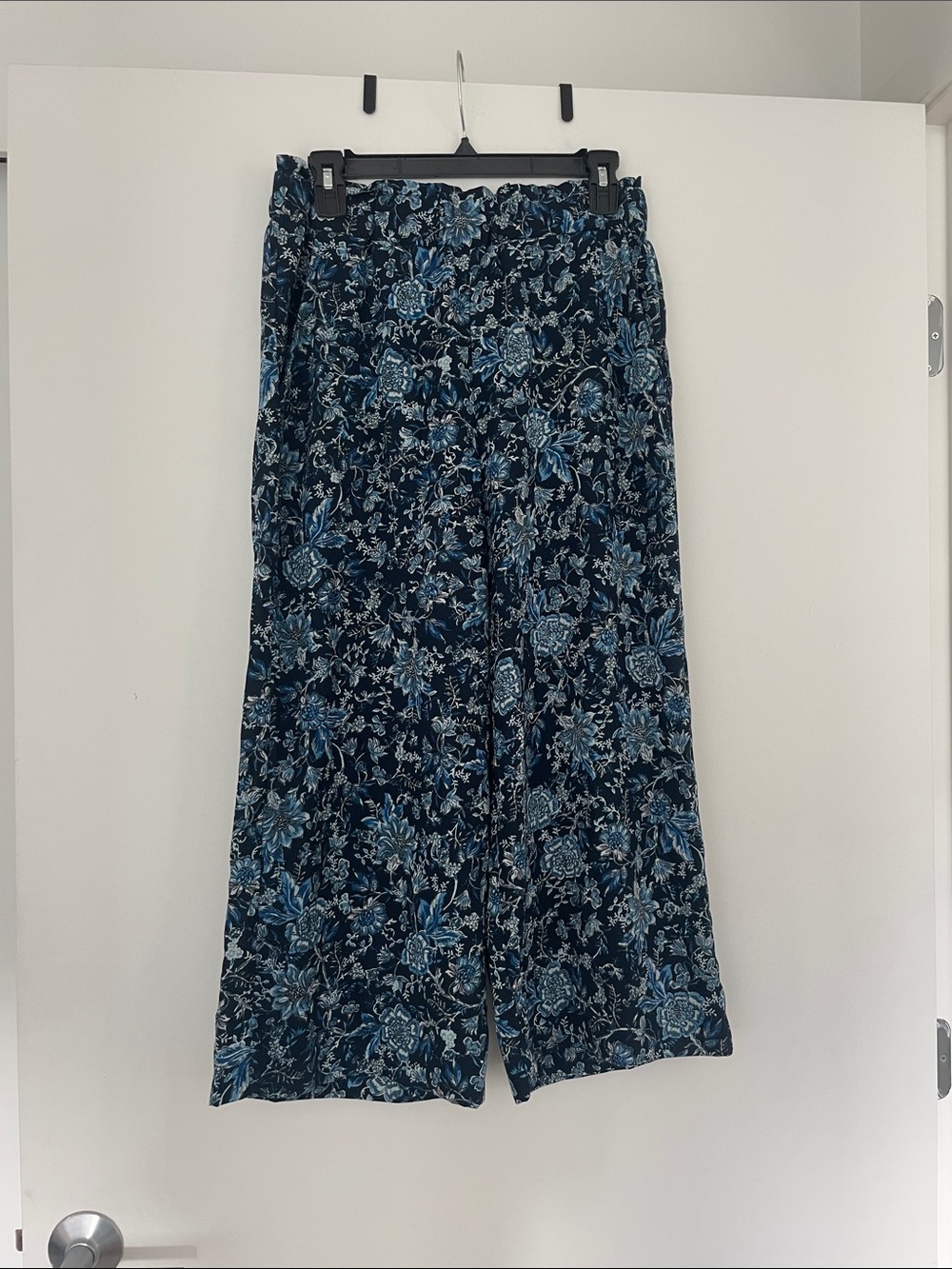 Blue Floral Lightweight Wide-Leg Pants